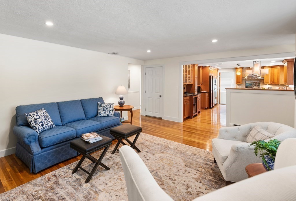 306 Highland Street Dedham, MA 02026 - Photo 13 of 42