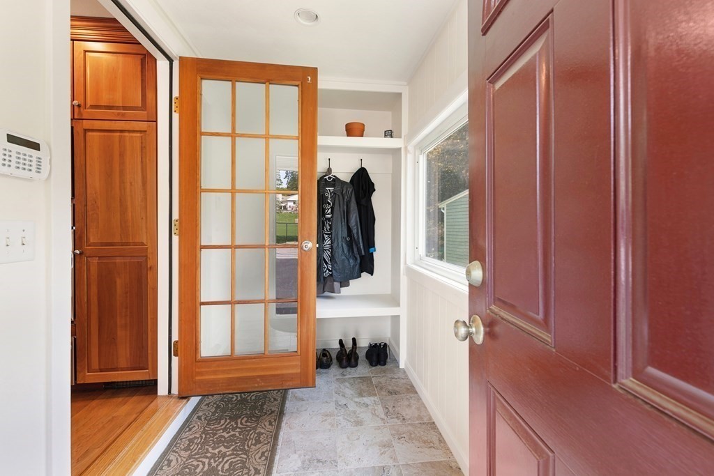 306 Highland Street Dedham, MA 02026 - Photo 23 of 42