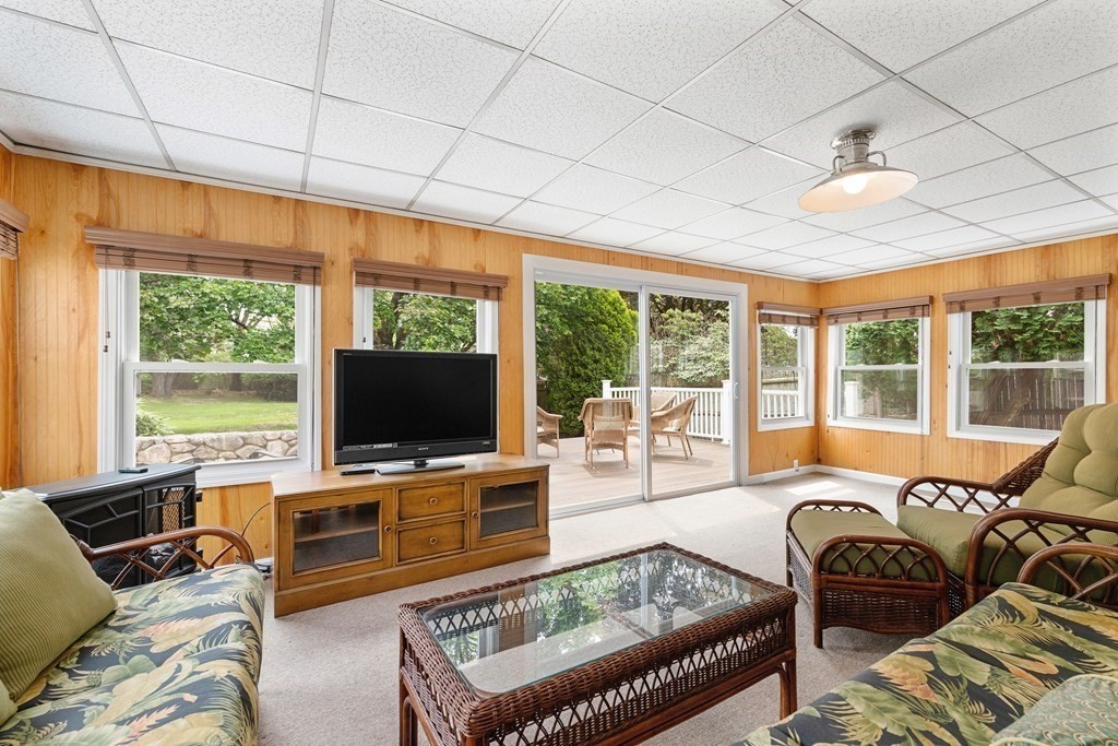 306 Highland Street Dedham, MA 02026 - Photo 38 of 42