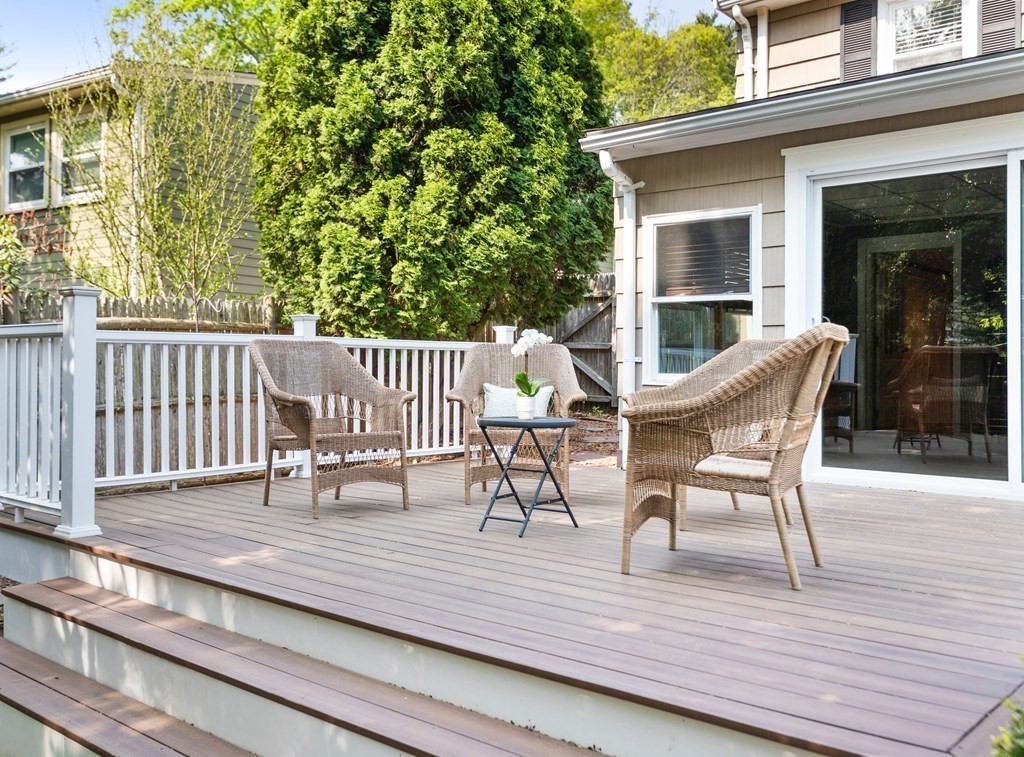 306 Highland Street Dedham, MA 02026 - Photo 6 of 42