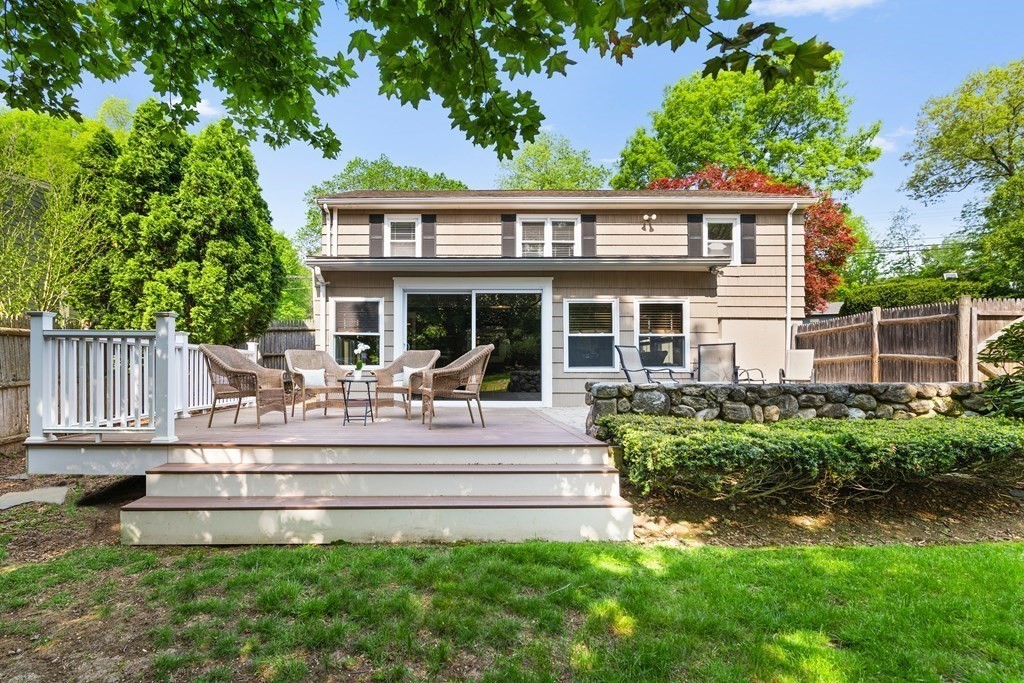 306 Highland Street Dedham, MA 02026 - Photo 7 of 42