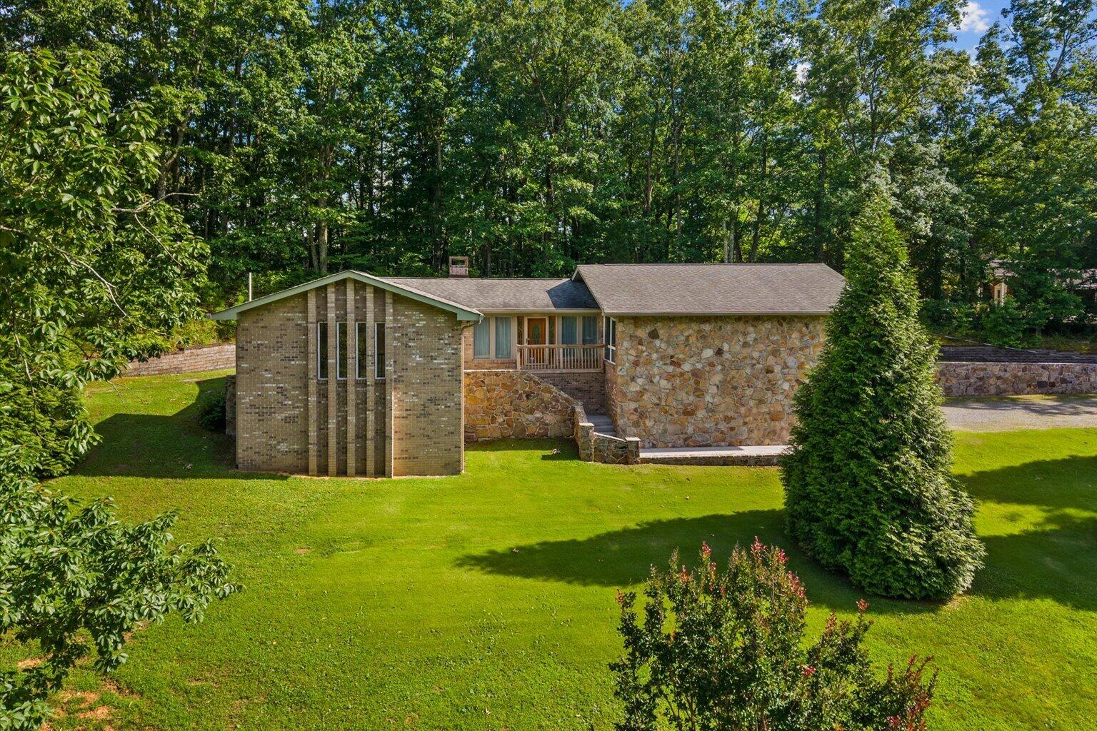 3630 Elder Mountain Road Chattanooga, TN 37419 - Photo 2 of 37 03-DJI_20260627173208_0125_D