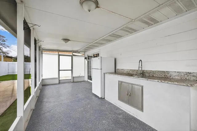 a view of a livingroom with an empty space