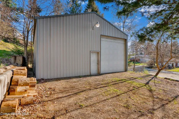$525,000 | 6482 Grant Street, Bonners Ferry, ID 83805
