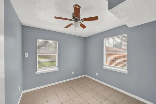 $539,900 | 904 Beverly Avenue, Unit 6, Pasadena, TX 77506