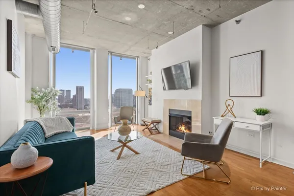 $489,900 | 700 North Larrabee Street, Unit 1811, Chicago, IL 60654