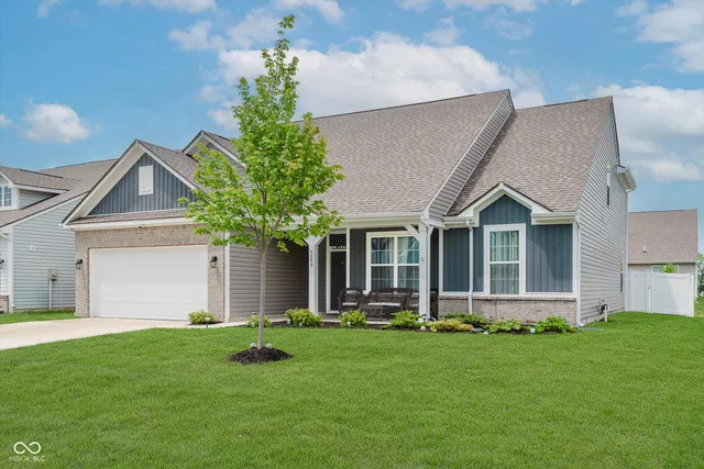 $399,500 | 9806 Olympic Boulevard, Pendleton, IN 46064