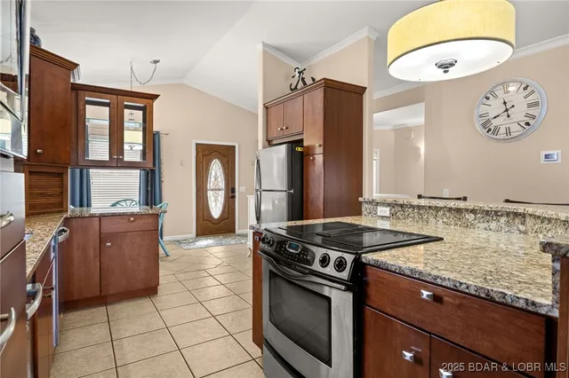 $625,000 | 35 Great Escapes Lane, Camdenton, MO 65020