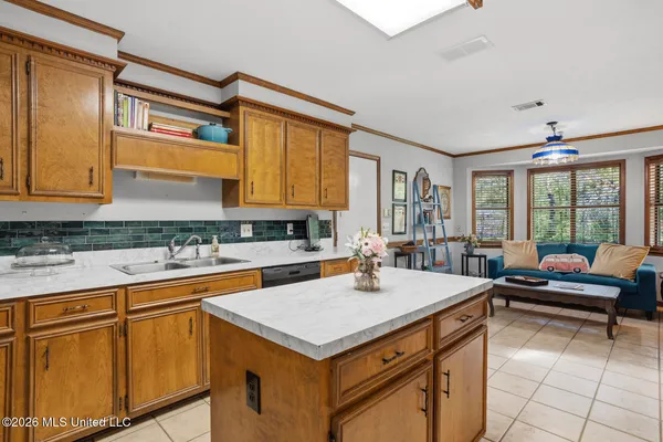 $305,000 | 12 Village Drive, Madison, MS 39110