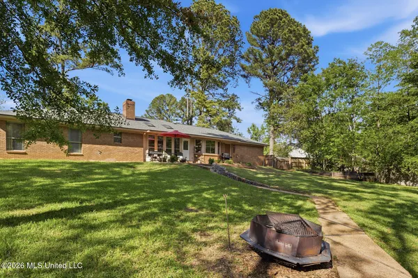 $305,000 | 12 Village Drive, Madison, MS 39110