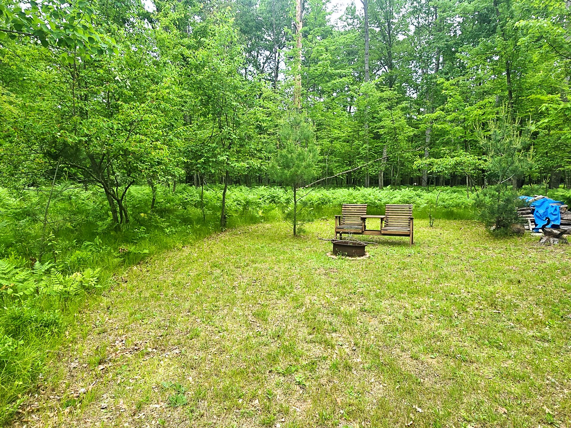1879 Oak Road Gladwin, MI 48624 - Photo 6 of 10 Gallery Image 6