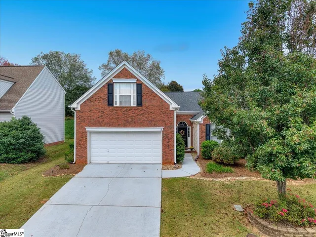 $395,000 | 17 Smokehouse Drive, Simpsonville, SC 29681