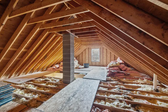 $450,000 | 10 Balsam Lane, Kennebunk, ME 04043