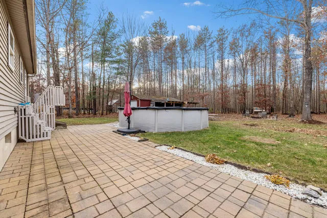 $450,000 | 10 Balsam Lane, Kennebunk, ME 04043
