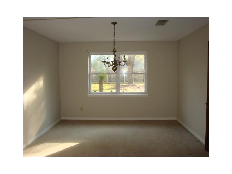 1020 Rue La Tour Slidell, LA 70458 - Photo 4 of 10 Gallery Image 4