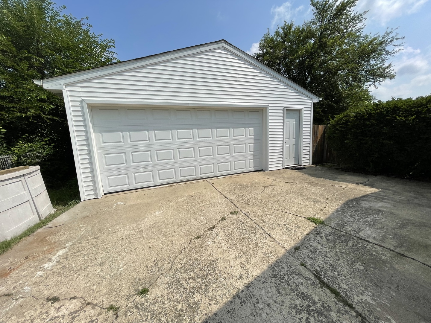 74 Fernwood Road Montgomery, IL 60538 - Photo 2 of 14