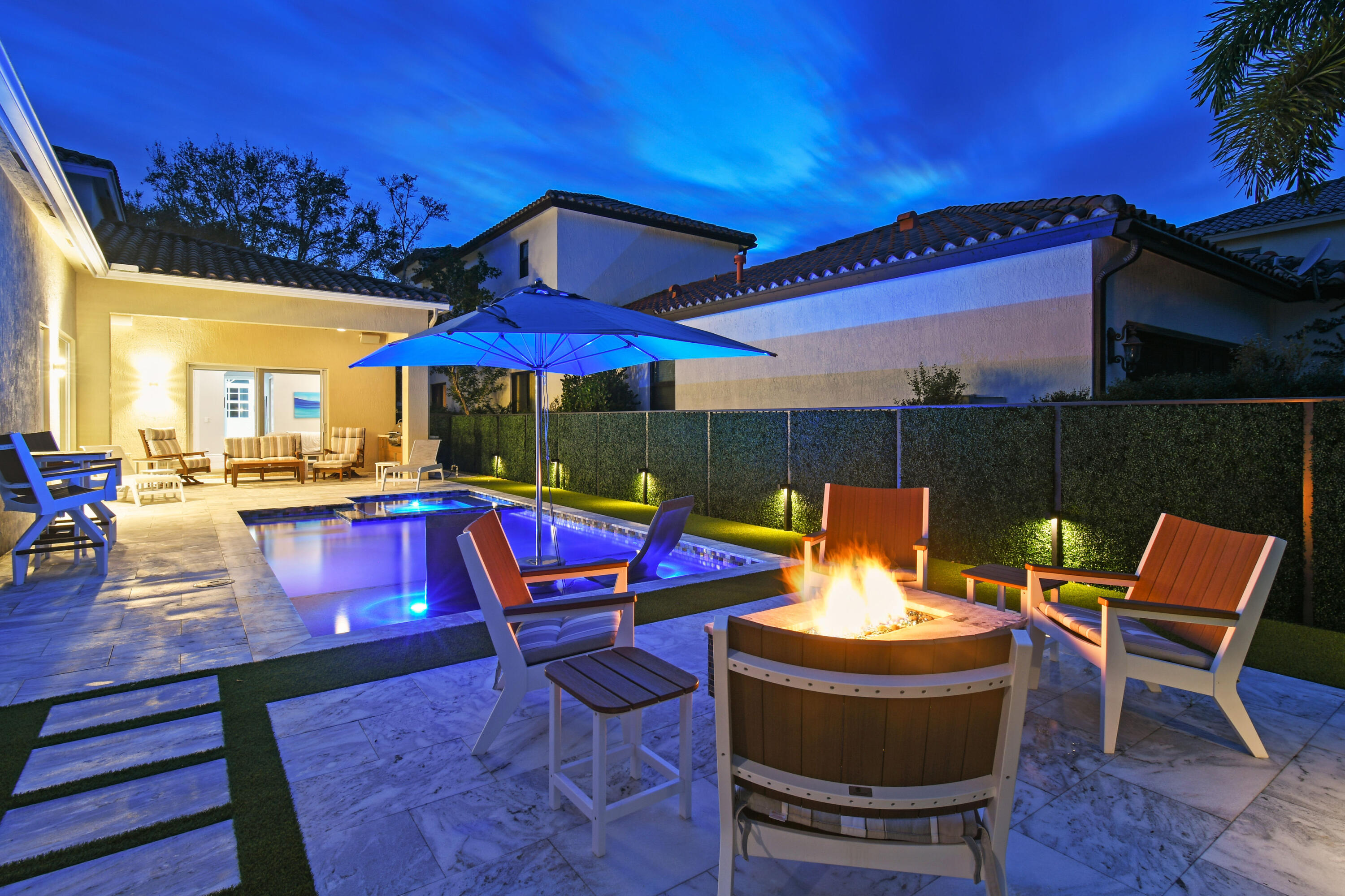 123 Barcelona Drive Jupiter, FL 33458 - Photo 58 of 59 123BarcelonaDr-Twilights(36)