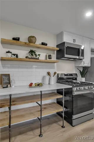 $284,900 | 1554 Meadow Drive, Alden, NY 14004