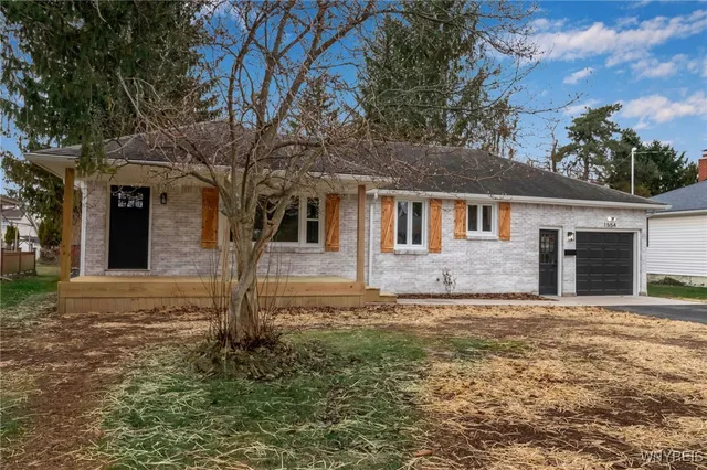 $284,900 | 1554 Meadow Drive, Alden, NY 14004