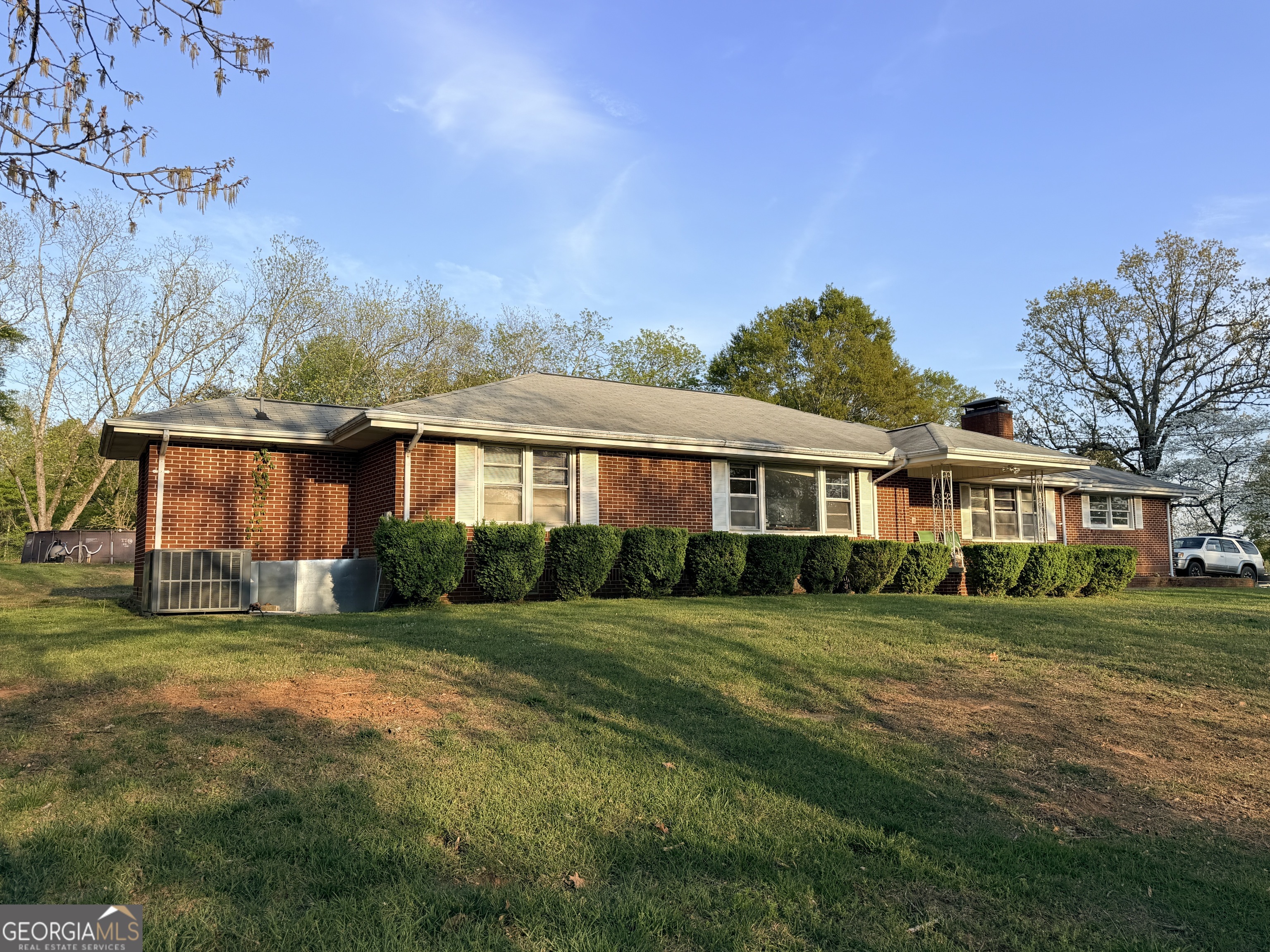 177 Marvin Miles Road Cleveland, GA 30528 - Photo 2 of 34