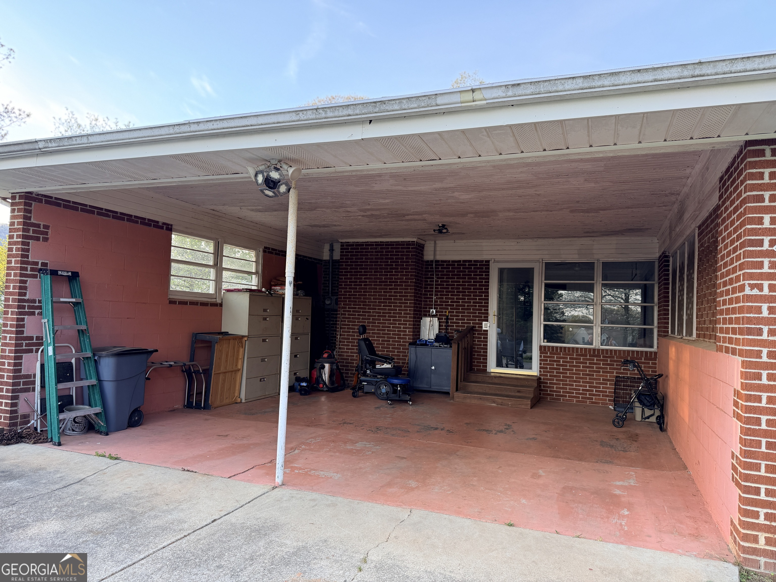 177 Marvin Miles Road Cleveland, GA 30528 - Photo 8 of 34