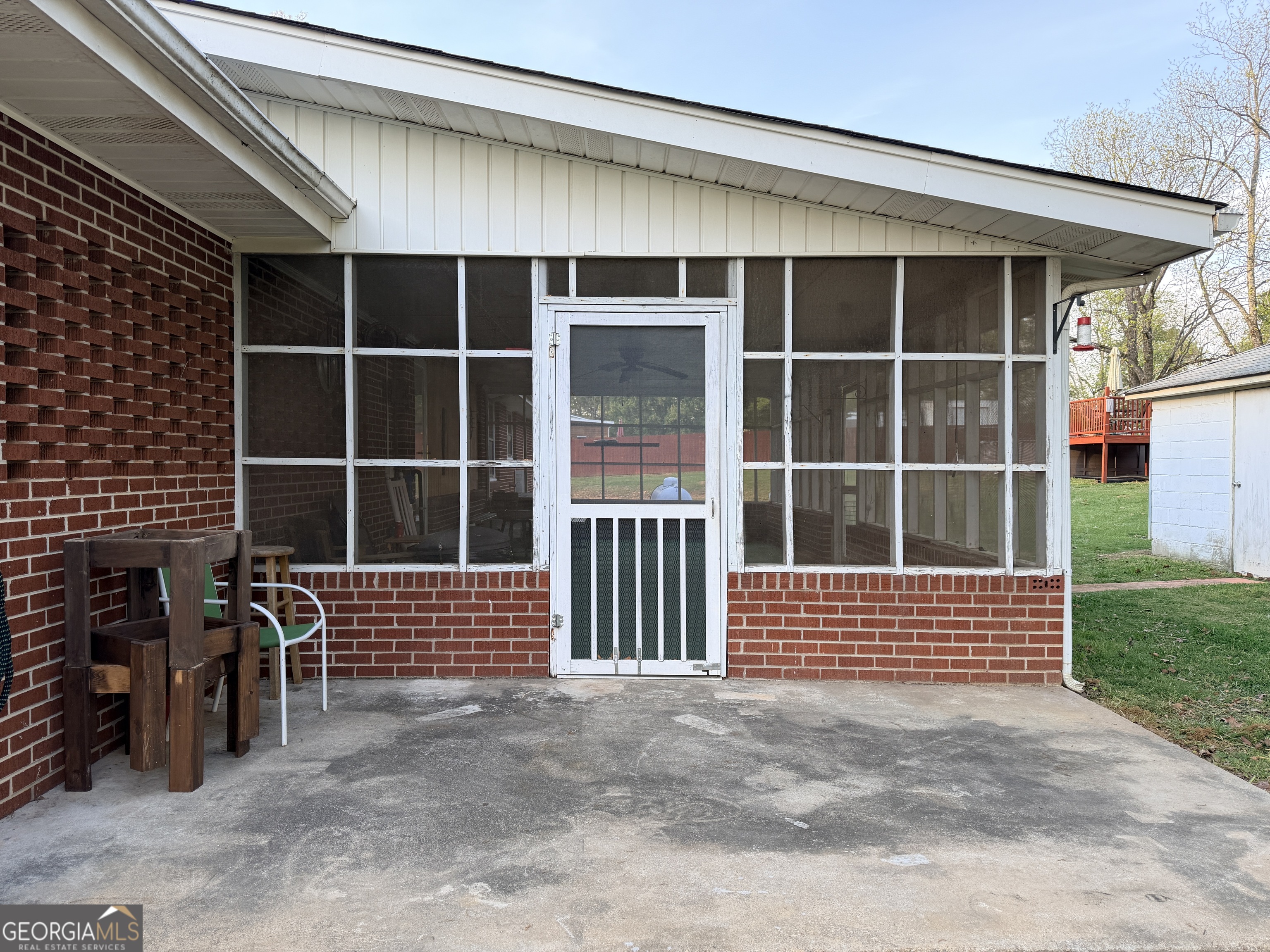 177 Marvin Miles Road Cleveland, GA 30528 - Photo 9 of 34