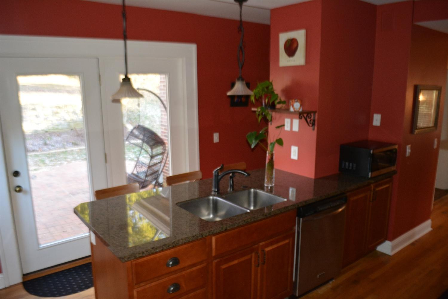1086 Lawton Road Covington, KY 41011 - Photo 13 of 28 Gallery Image 13