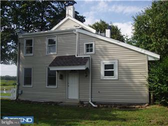 694 Rte 524 Allentown, NJ 08501 - Photo 2 of 12 Exterior Side