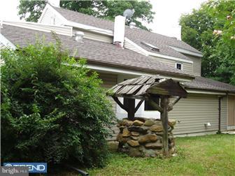 694 Rte 524 Allentown, NJ 08501 - Photo 3 of 12 Exterior Back