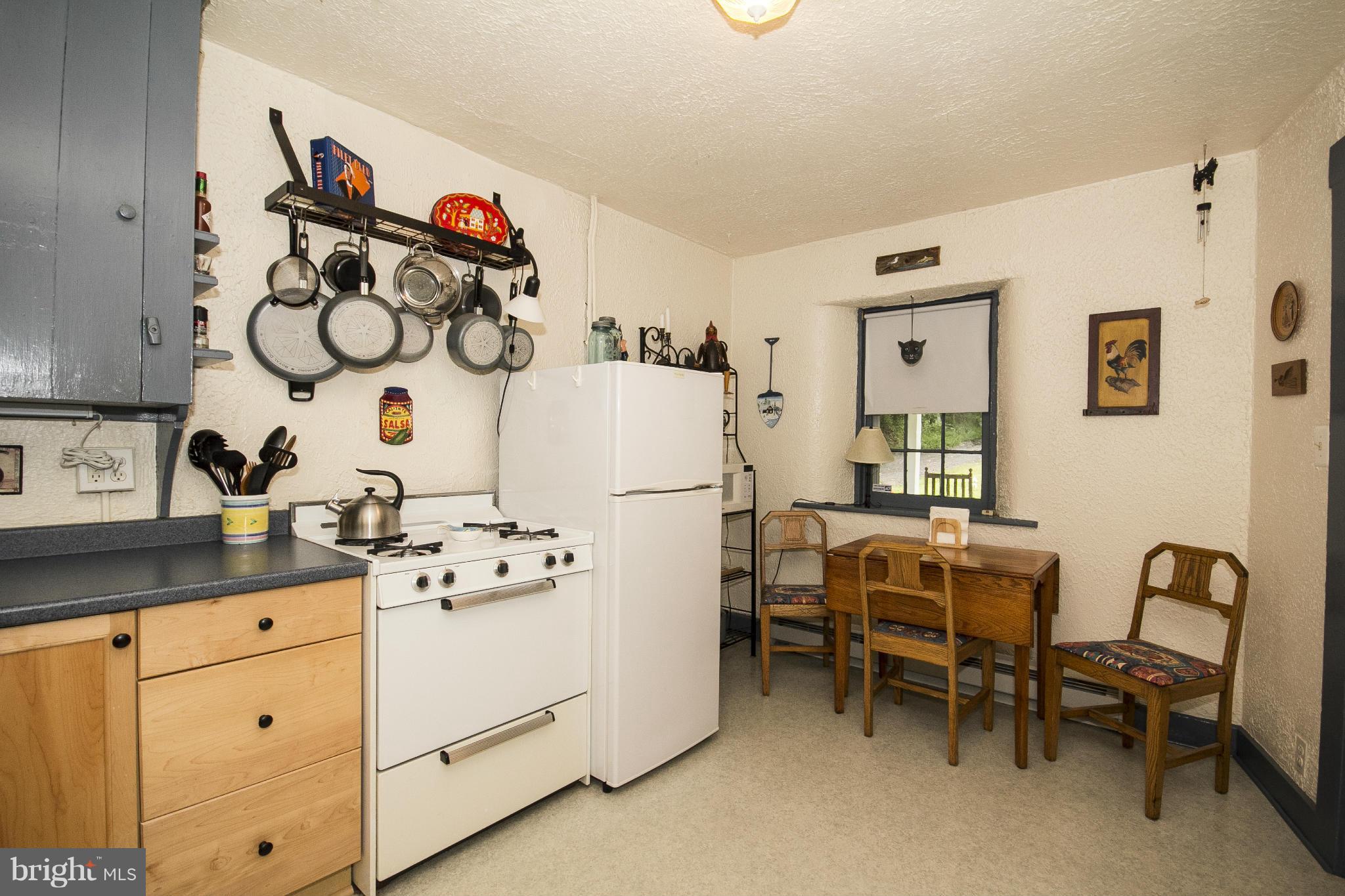 614 Stokes Road Darlington, MD 21034 - Photo 8 of 28 Kitchen