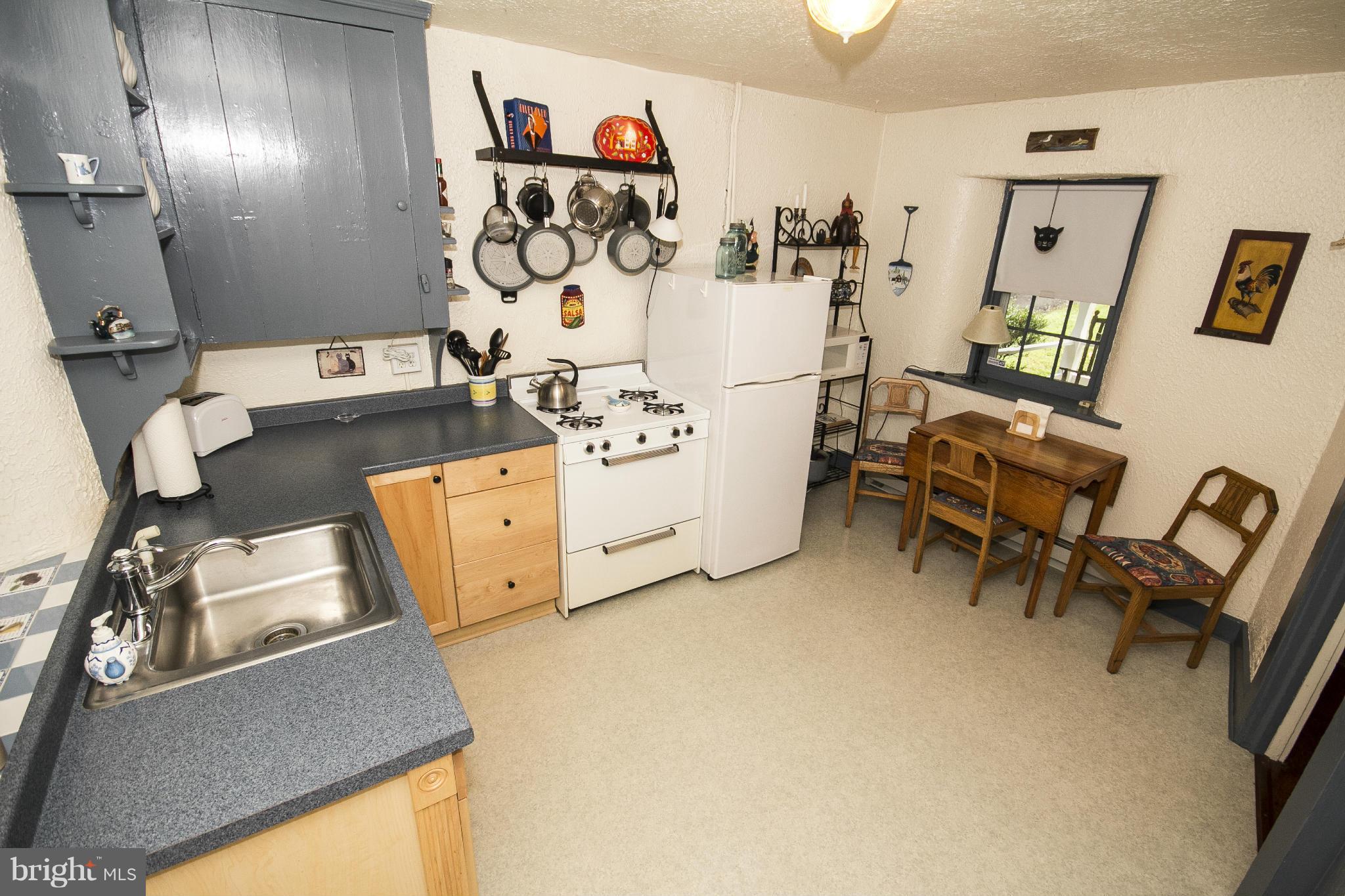 614 Stokes Road Darlington, MD 21034 - Photo 9 of 28 Kitchen