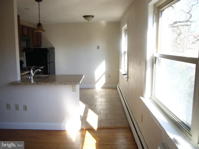 $1,800 | 231 Sharpless Street, Unit 3A, West Chester, PA 19382