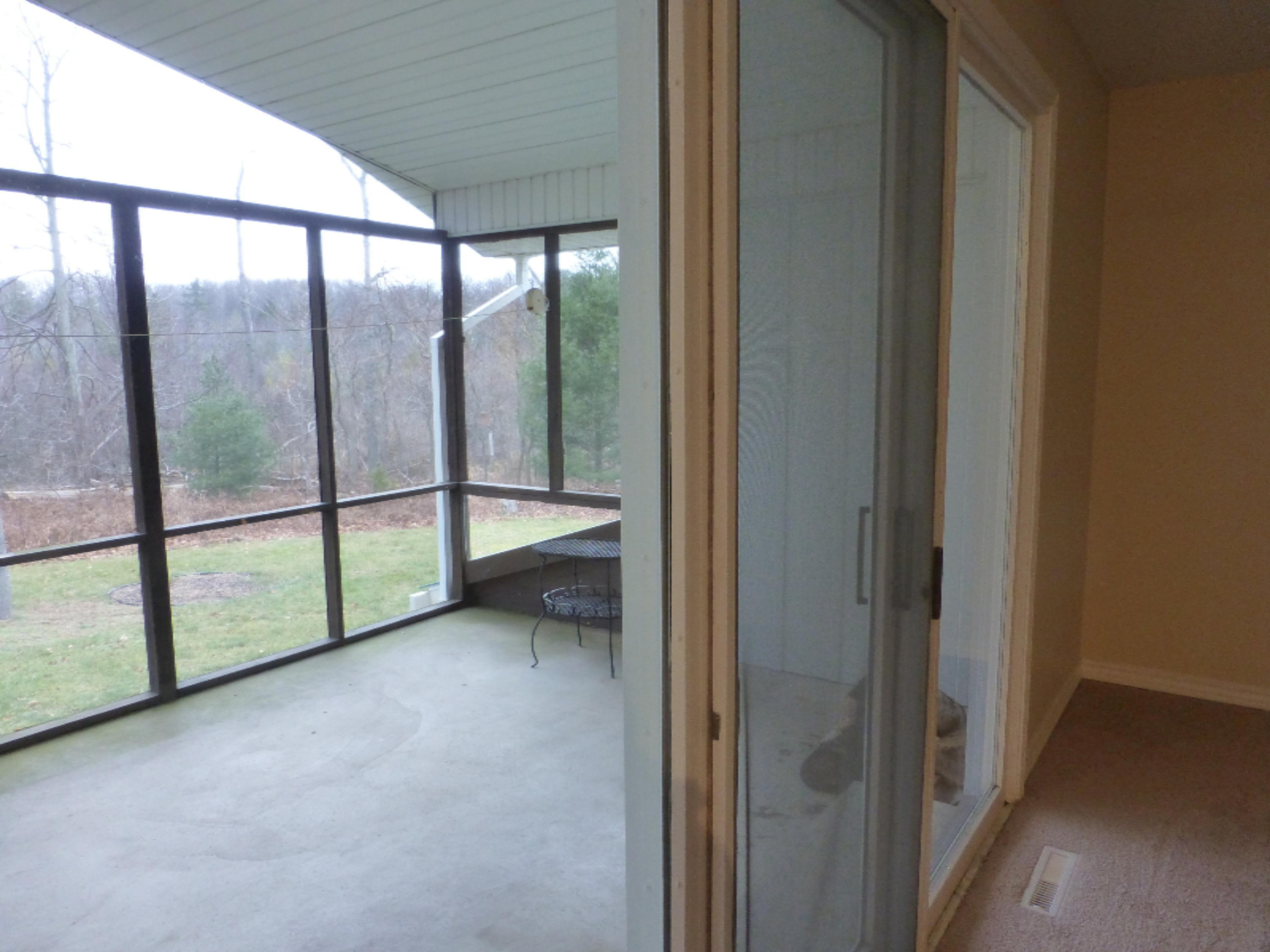7032 Abrahamson Road Ludington, MI 49431 - Photo 16 of 27 P1040310