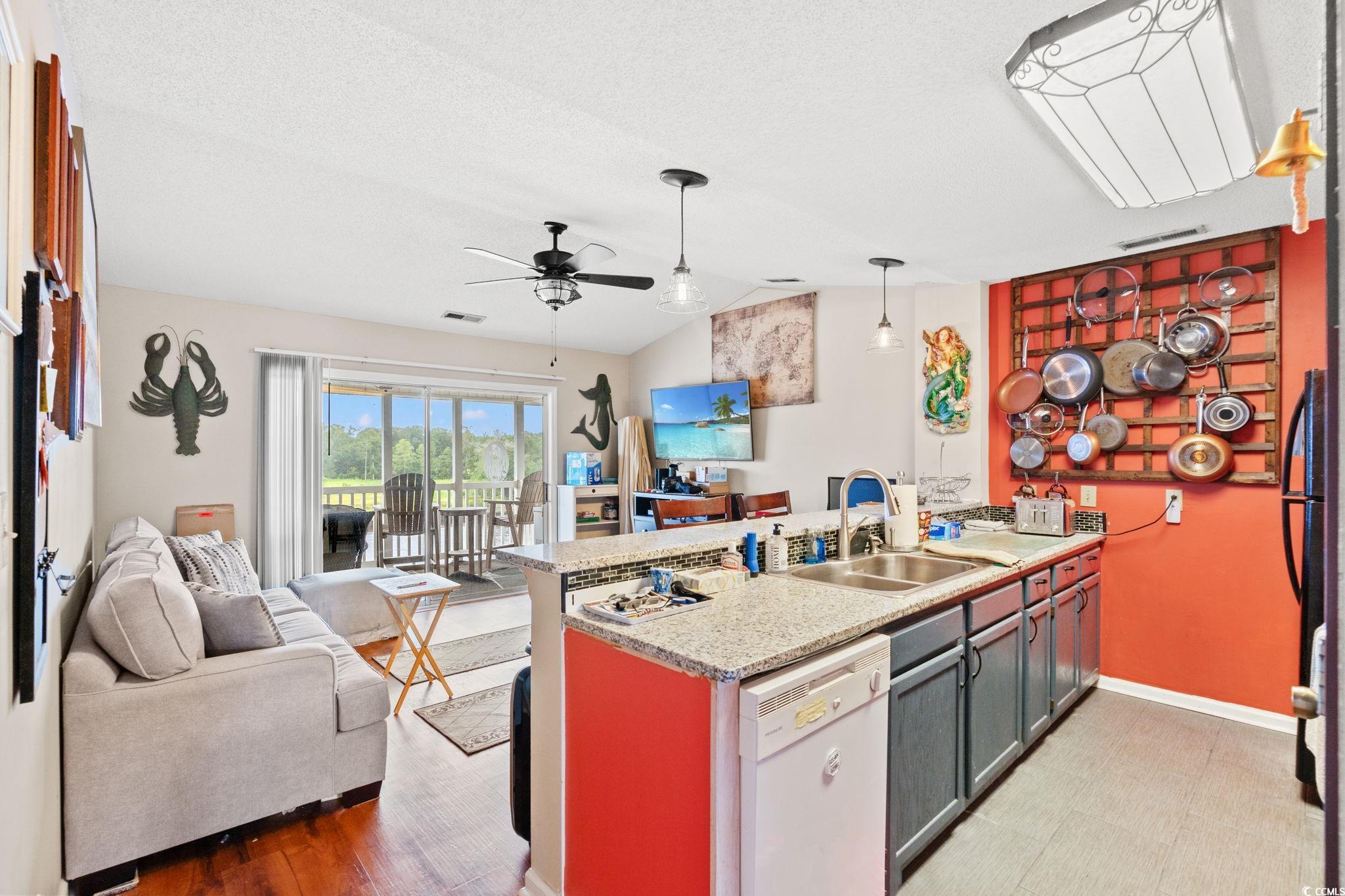 216 Landing Road, Unit H216 North Myrtle Beach, SC 29582 - Photo 8 of 23 Gallery Image 8