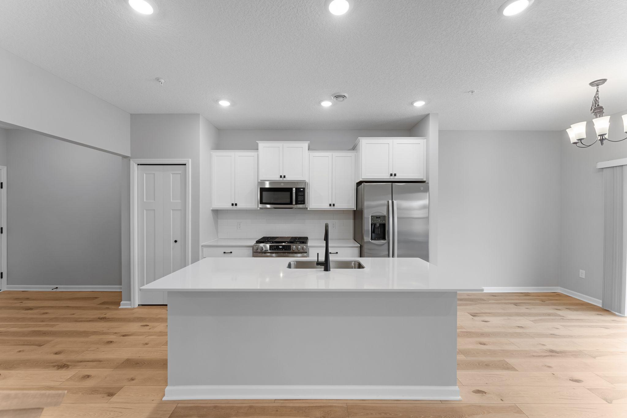 2814 Kepler Avenue Northeast St. Michael, MN 55376 - Photo 10 of 38