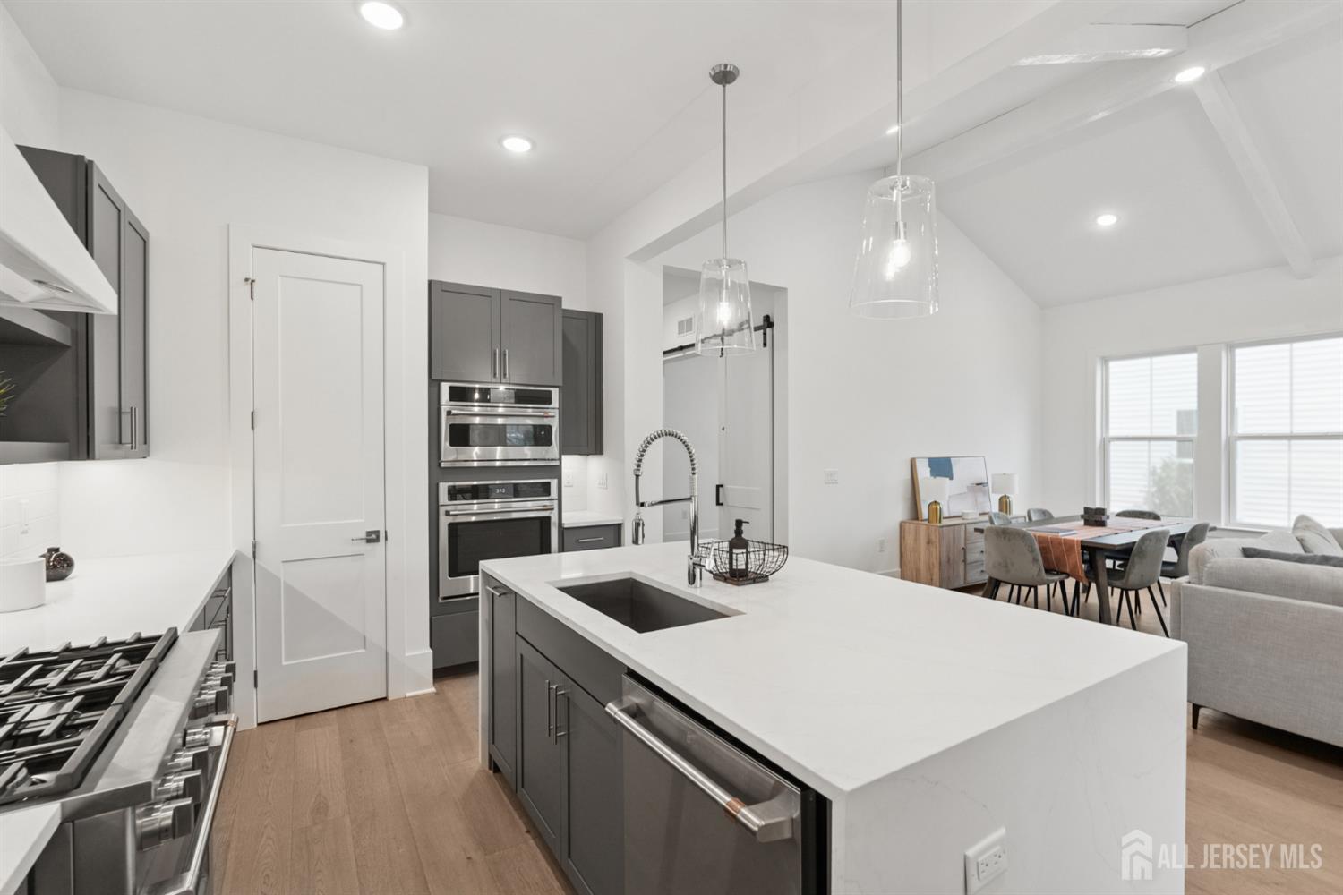 43 Brewer Way Plainsboro, NJ 08536 - Photo 20 of 31