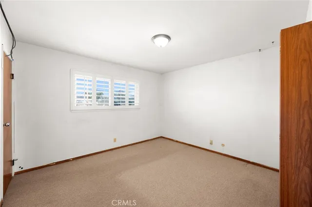 $824,900 | 2040 West Glenwood Place, Santa Ana, CA 92704