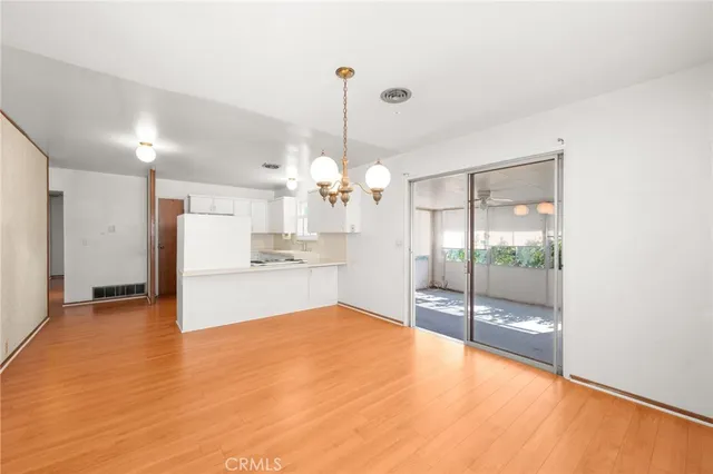 $824,900 | 2040 West Glenwood Place, Santa Ana, CA 92704