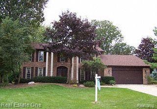 1743 North Kilburn Road Rochester, MI 48306 - Photo 1 of 1 Front