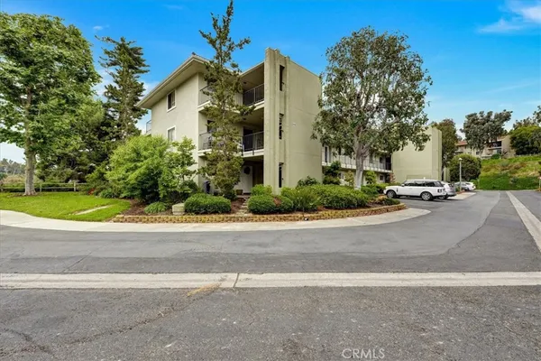 $2,600 | 3338 Punta Alta, Unit 3C, Laguna Woods, CA 92637