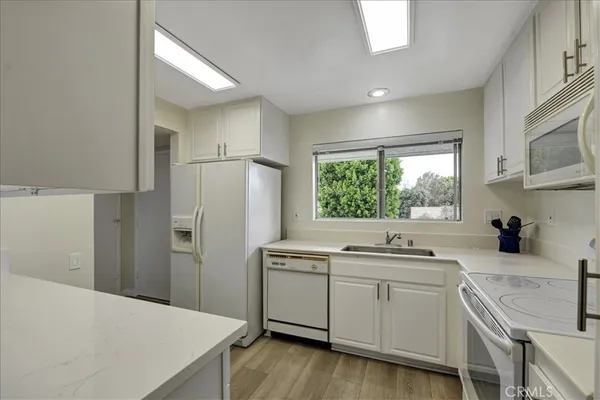 $2,600 | 3338 Punta Alta, Unit 3C, Laguna Woods, CA 92637