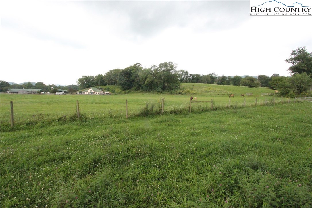 177 Virginia Highlander Road Sugar Grove, VA 24375 - Photo 20 of 37 Gallery Image 20