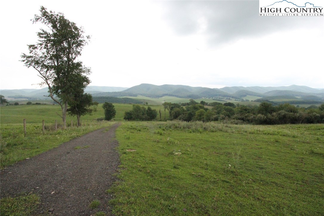 177 Virginia Highlander Road Sugar Grove, VA 24375 - Photo 24 of 37 Gallery Image 24