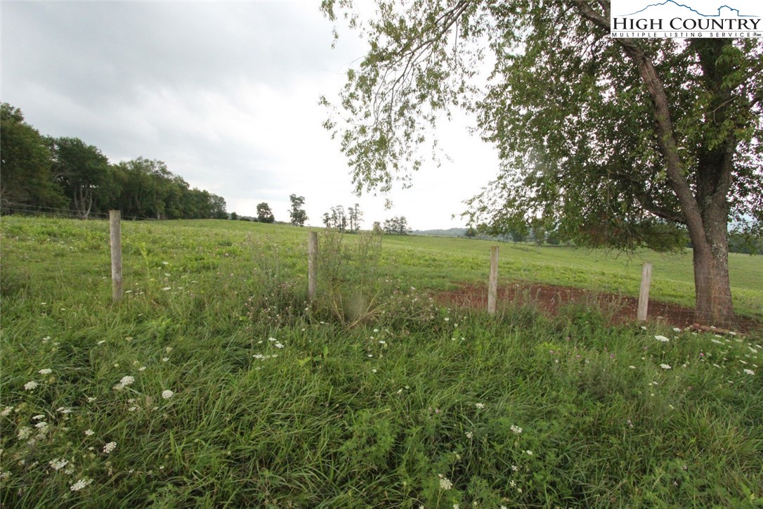 177 Virginia Highlander Road Sugar Grove, VA 24375 - Photo 29 of 37 Gallery Image 29