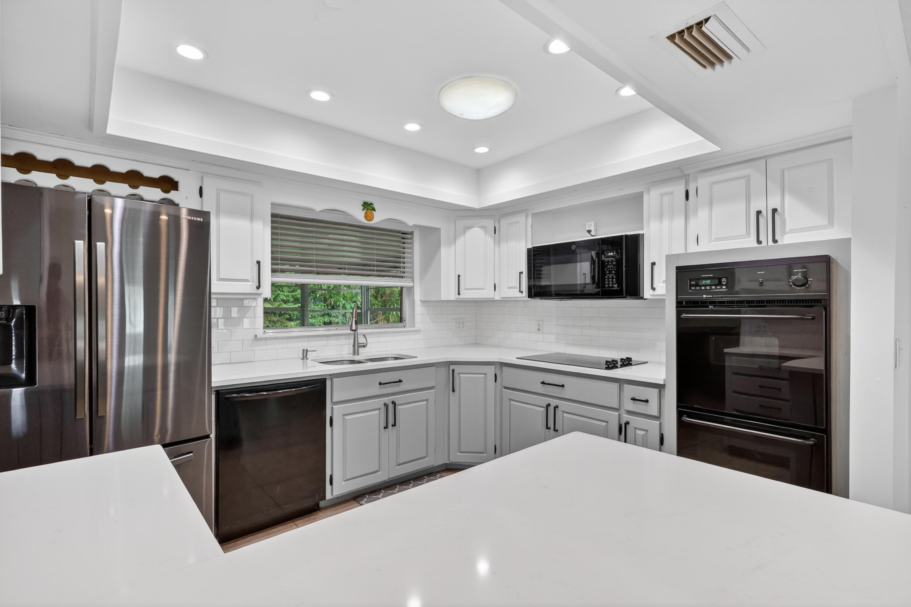 1233 Northwest River Terrace Stuart, FL 34994 - Photo 19 of 85 16-print-7R7A6714