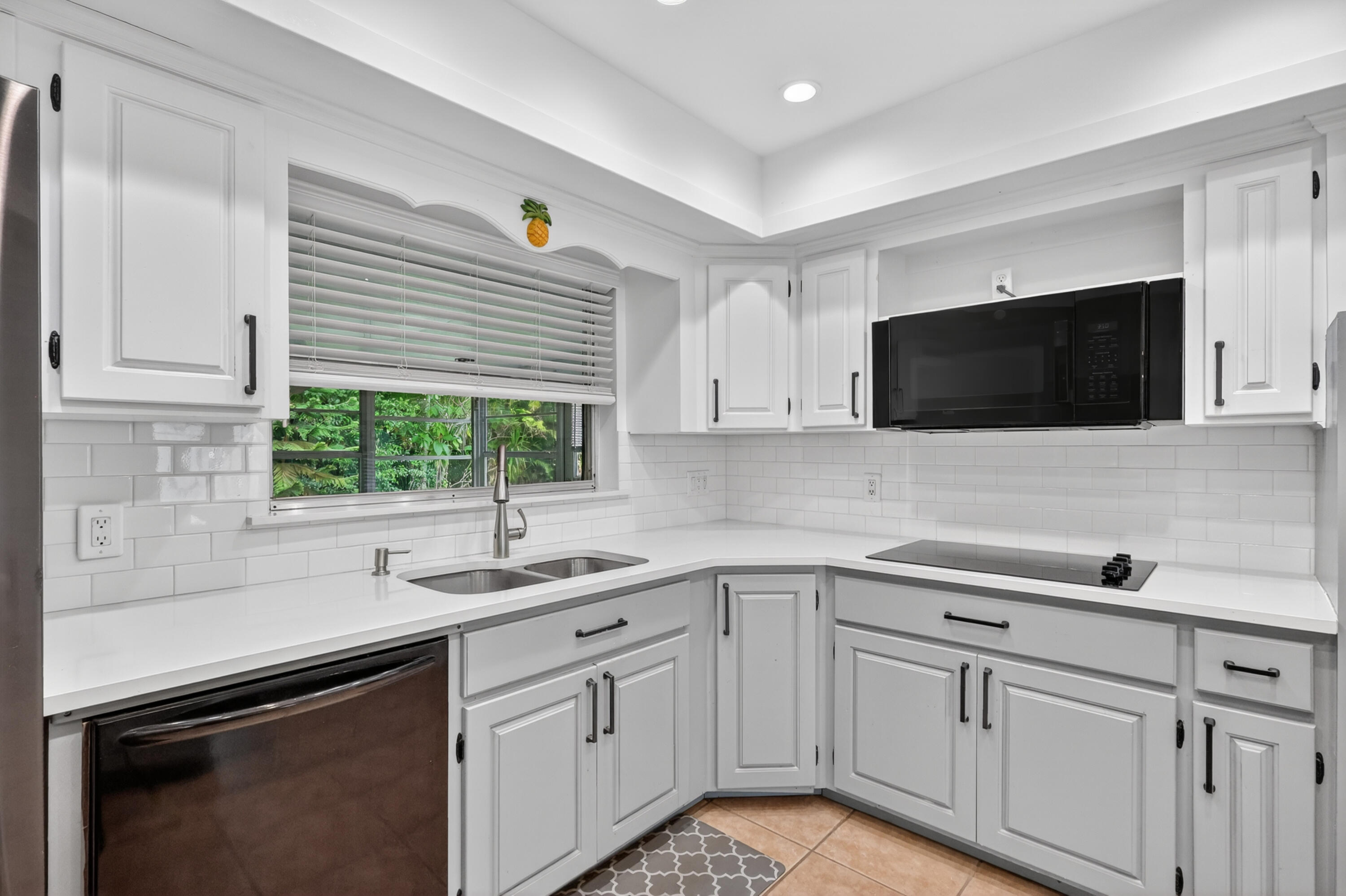 1233 Northwest River Terrace Stuart, FL 34994 - Photo 21 of 85 18-print-7R7A6724