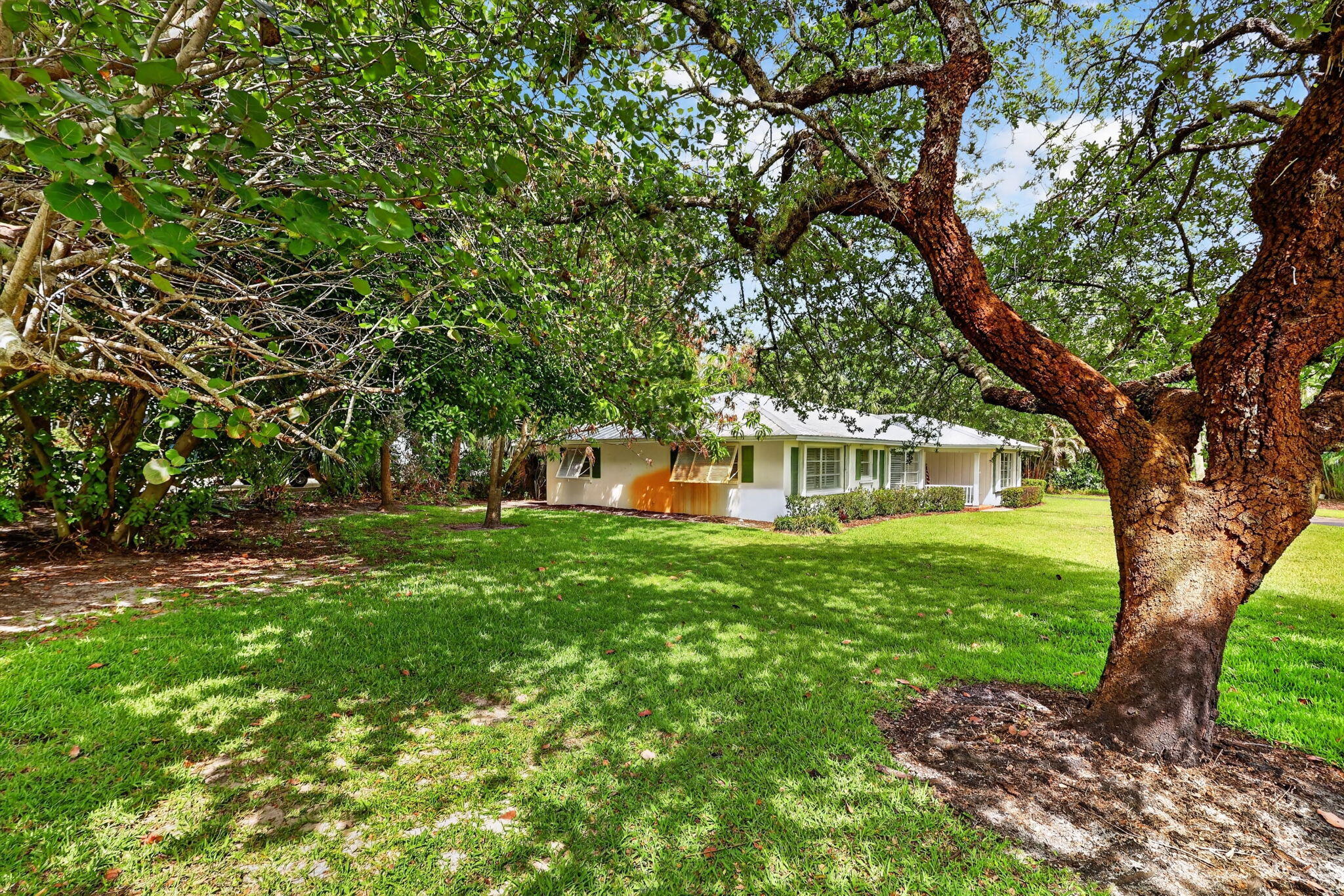 1233 Northwest River Terrace Stuart, FL 34994 - Photo 4 of 85 63-web-or-mls-7R7A6639