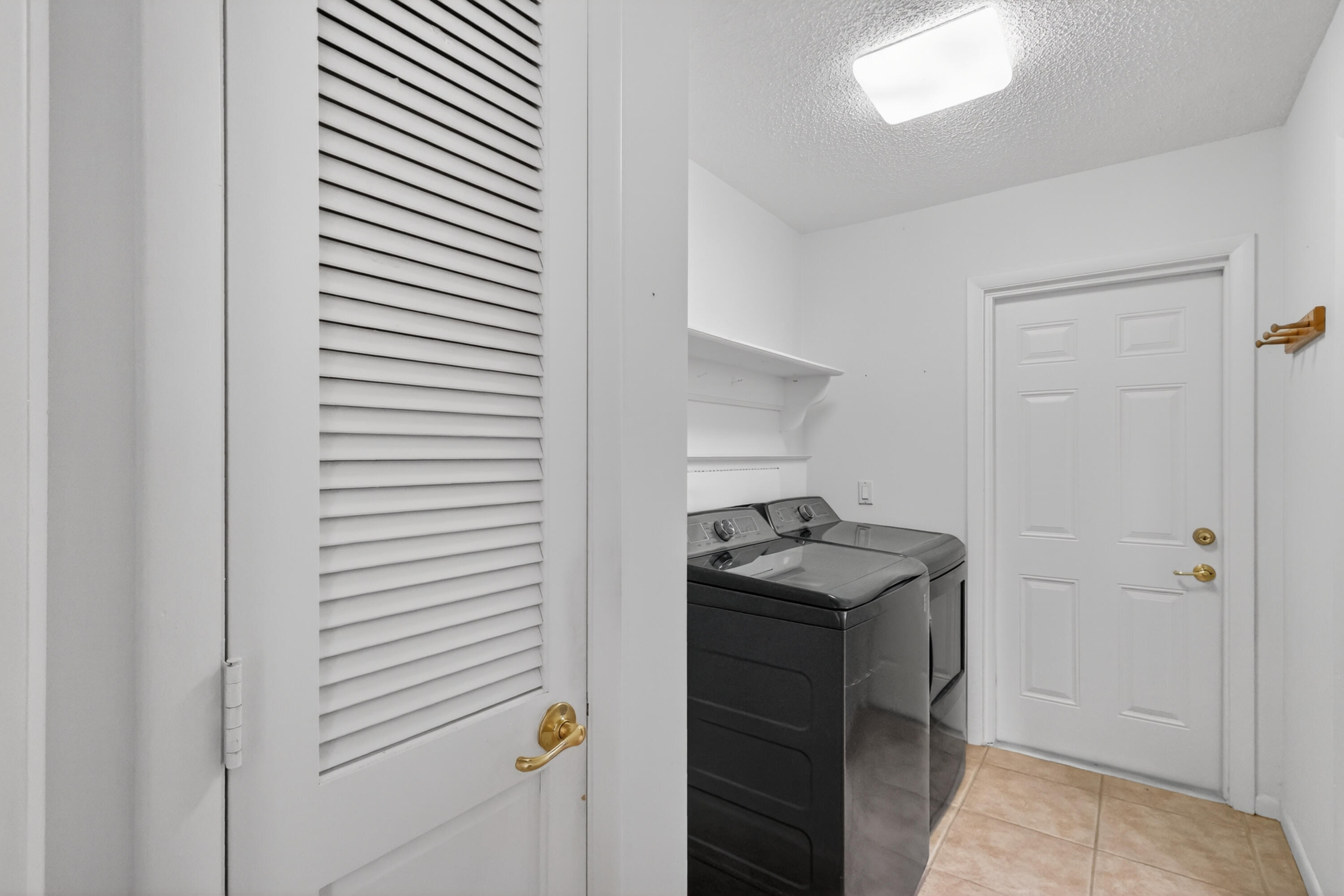 1233 Northwest River Terrace Stuart, FL 34994 - Photo 43 of 85 40-print-7R7A6834