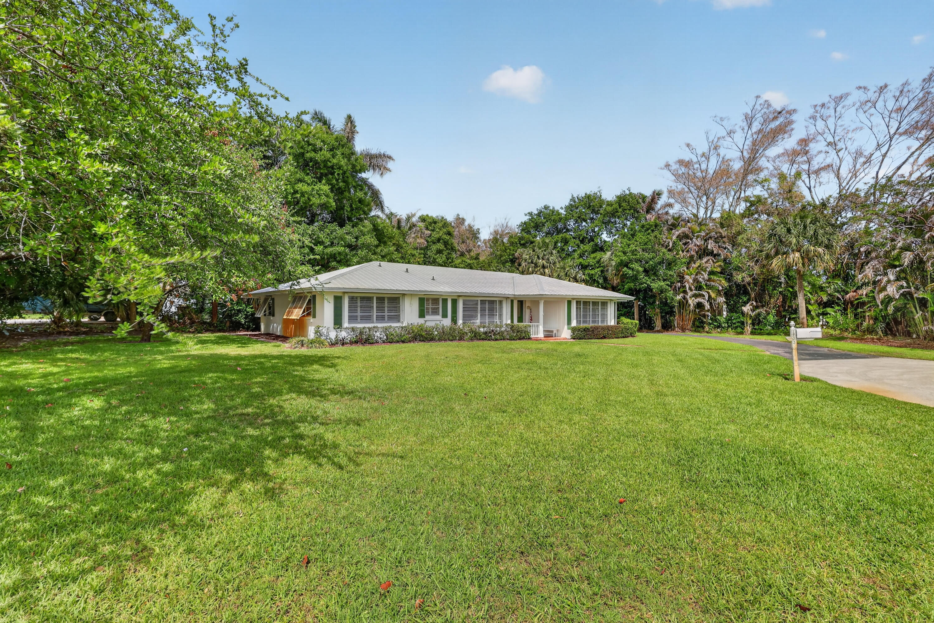 1233 Northwest River Terrace Stuart, FL 34994 - Photo 6 of 85 3-print-7R7A6559