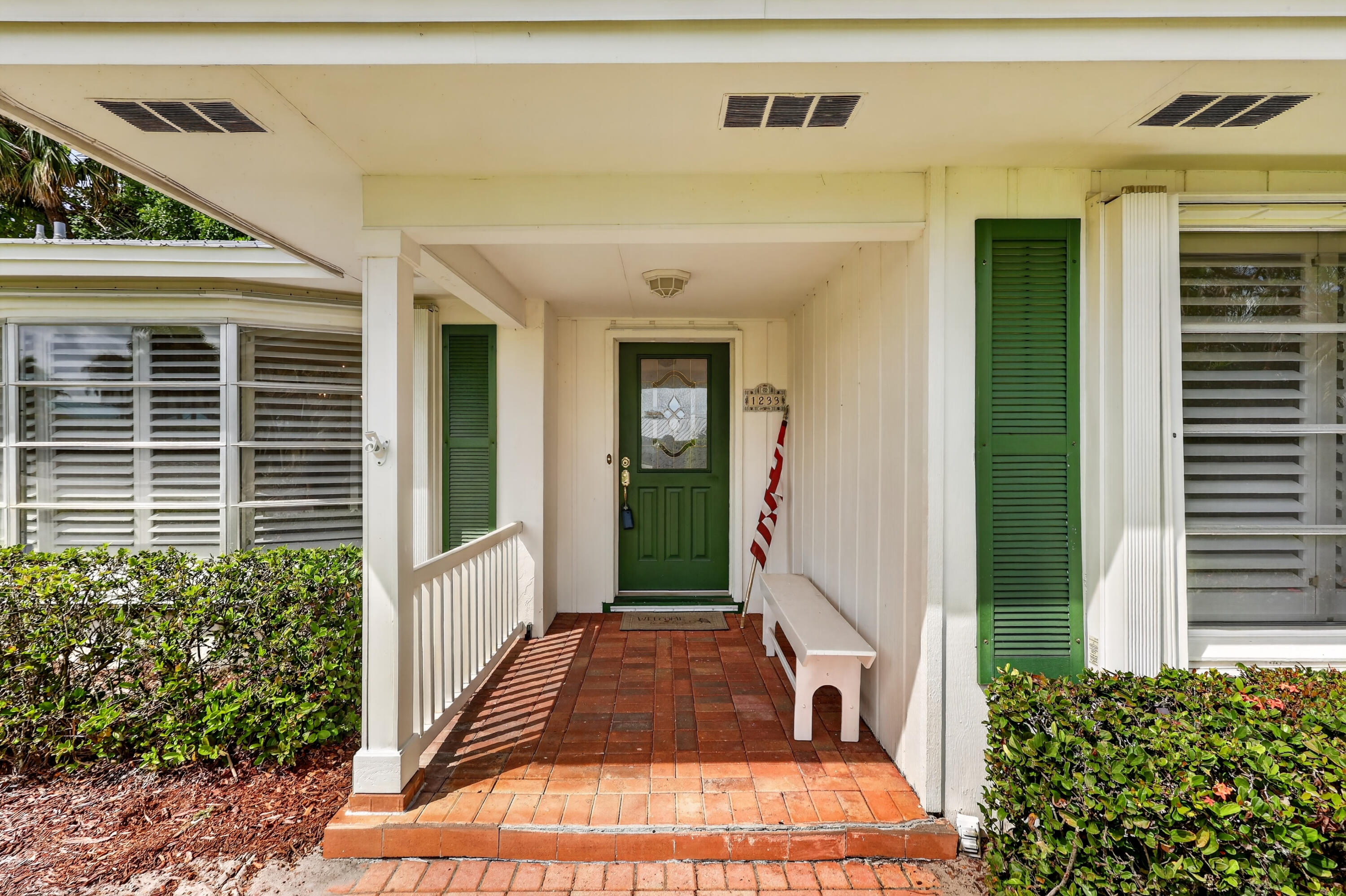 1233 Northwest River Terrace Stuart, FL 34994 - Photo 9 of 85 6-print-7R7A6659